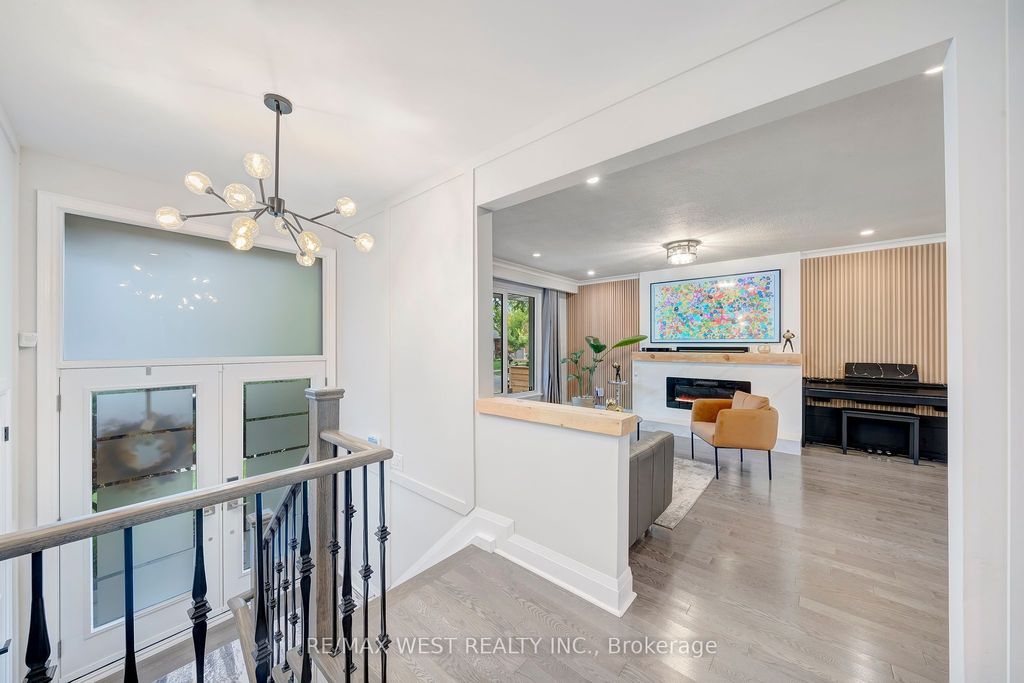 Photo of 48 Hamlyn Crescent, Toronto, ON M9B 1Z1 (MLS # W12434242)