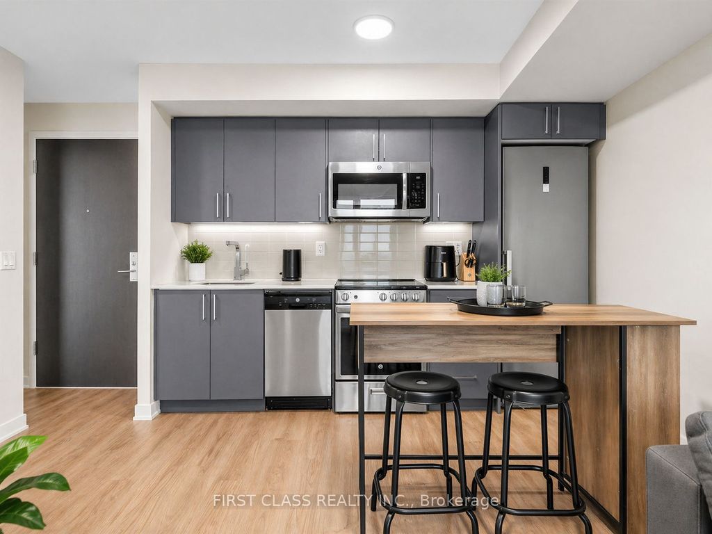 Photo of 38 Monte Kwinter Court #616, Toronto, ON M3H 0E2 (MLS # C13453546)