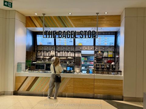 199 Bay Street Toronto ON M5L 1G5