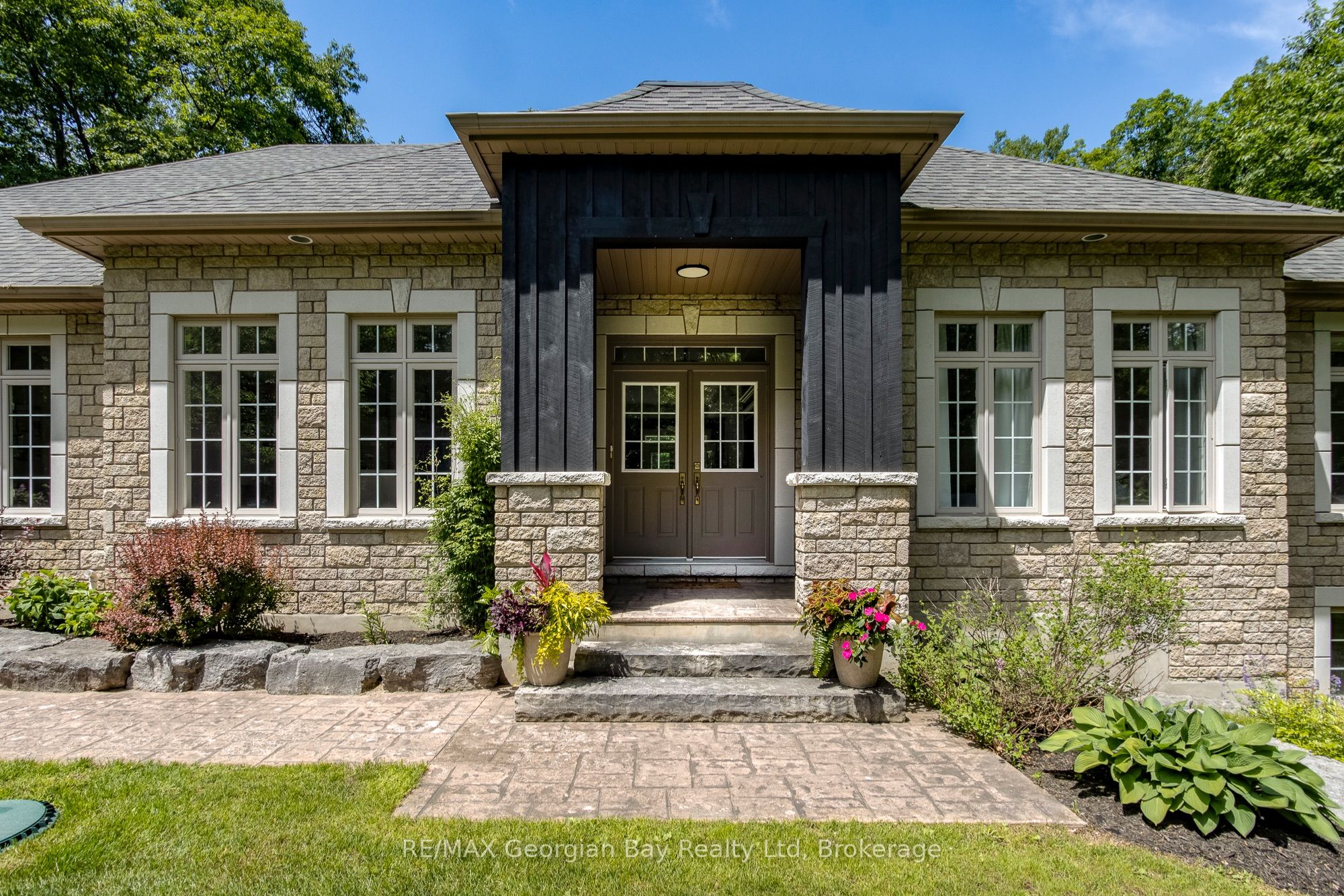 1620 Golf Link Road