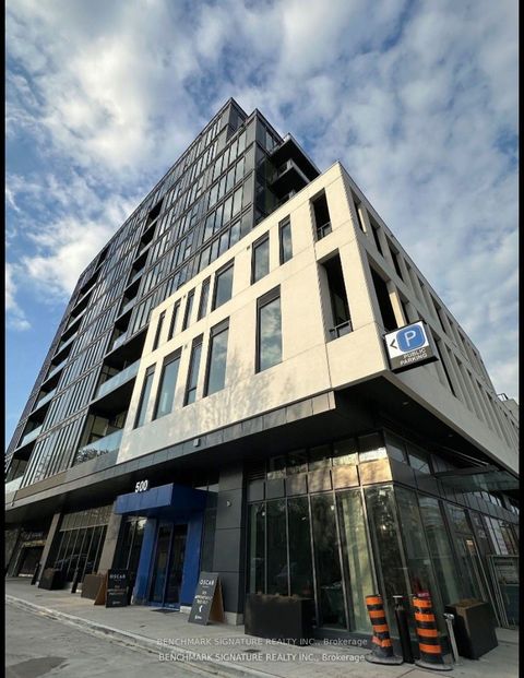 500 Dupont Street 709 Toronto ON M6G 0B8