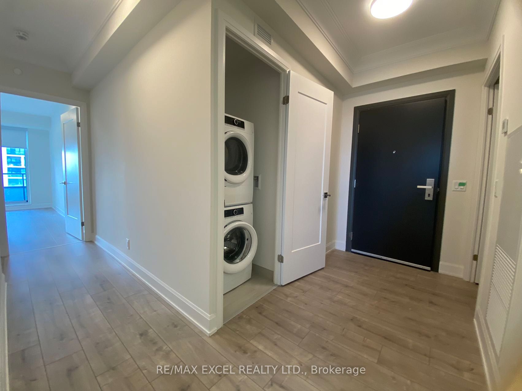 38 Water Walk Drive 2101