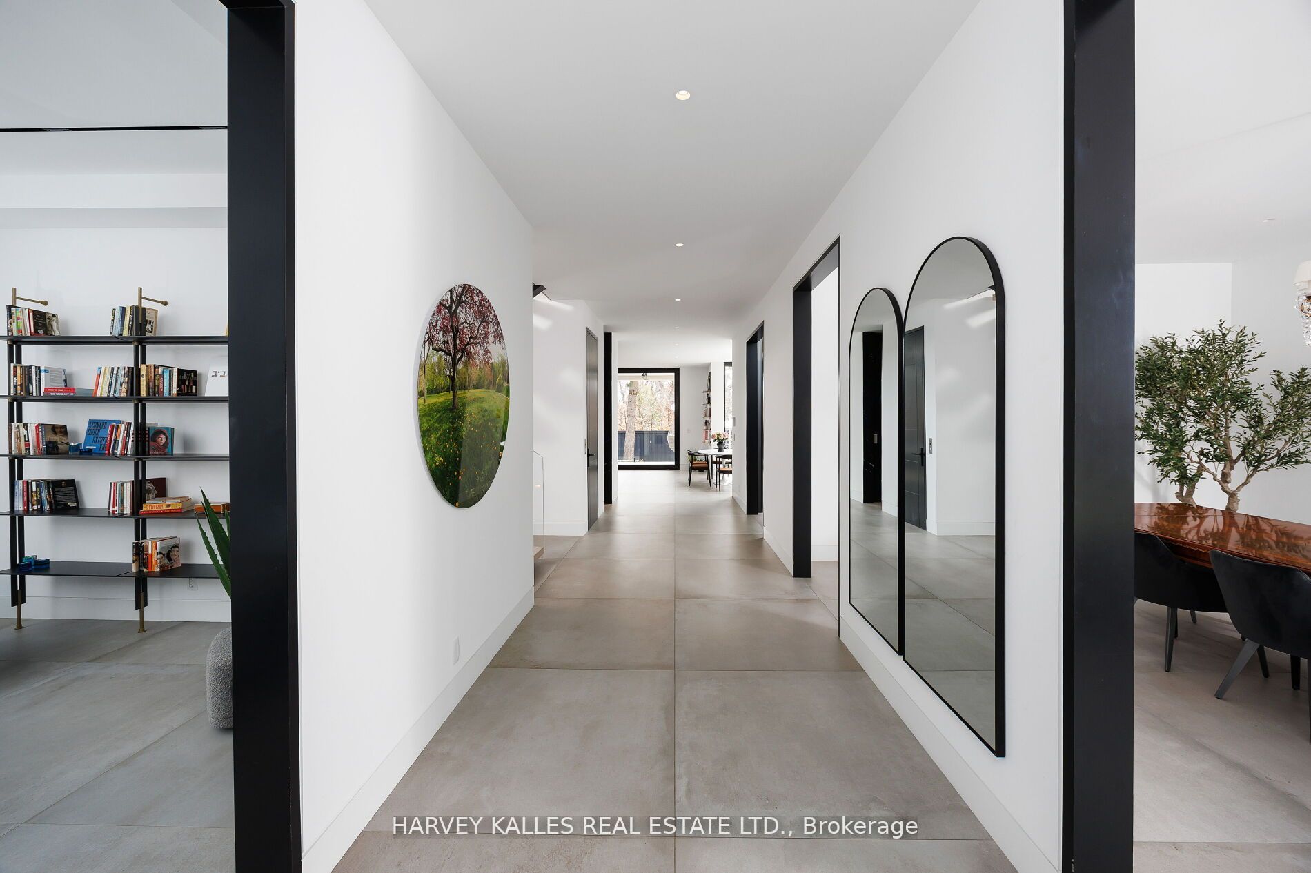 5 Dewbourne Avenue