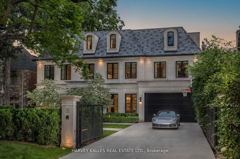 5 Dewbourne Avenue Toronto ON M5P 1Z1