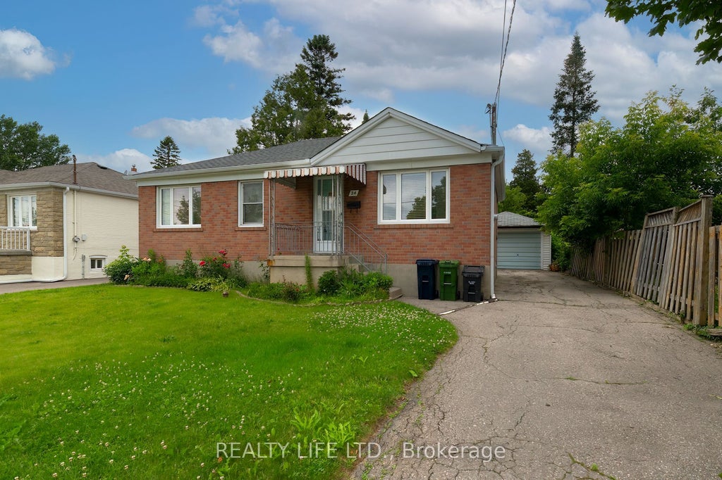 Photo of 24 Battersea Crescent, Toronto, ON M6L 1G8 (MLS # W13490702)