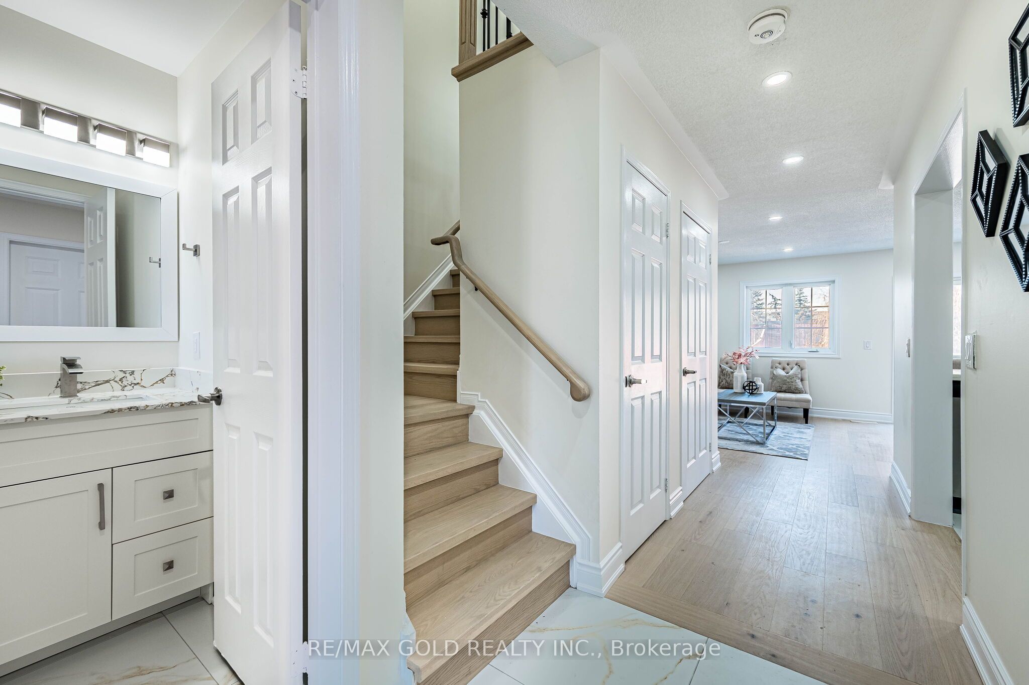 110 Sandyshores Drive