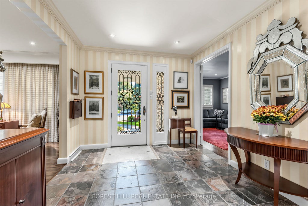 Photo of 4 Abrams Place, Toronto, ON M2L 1W8 (MLS # C13876718)