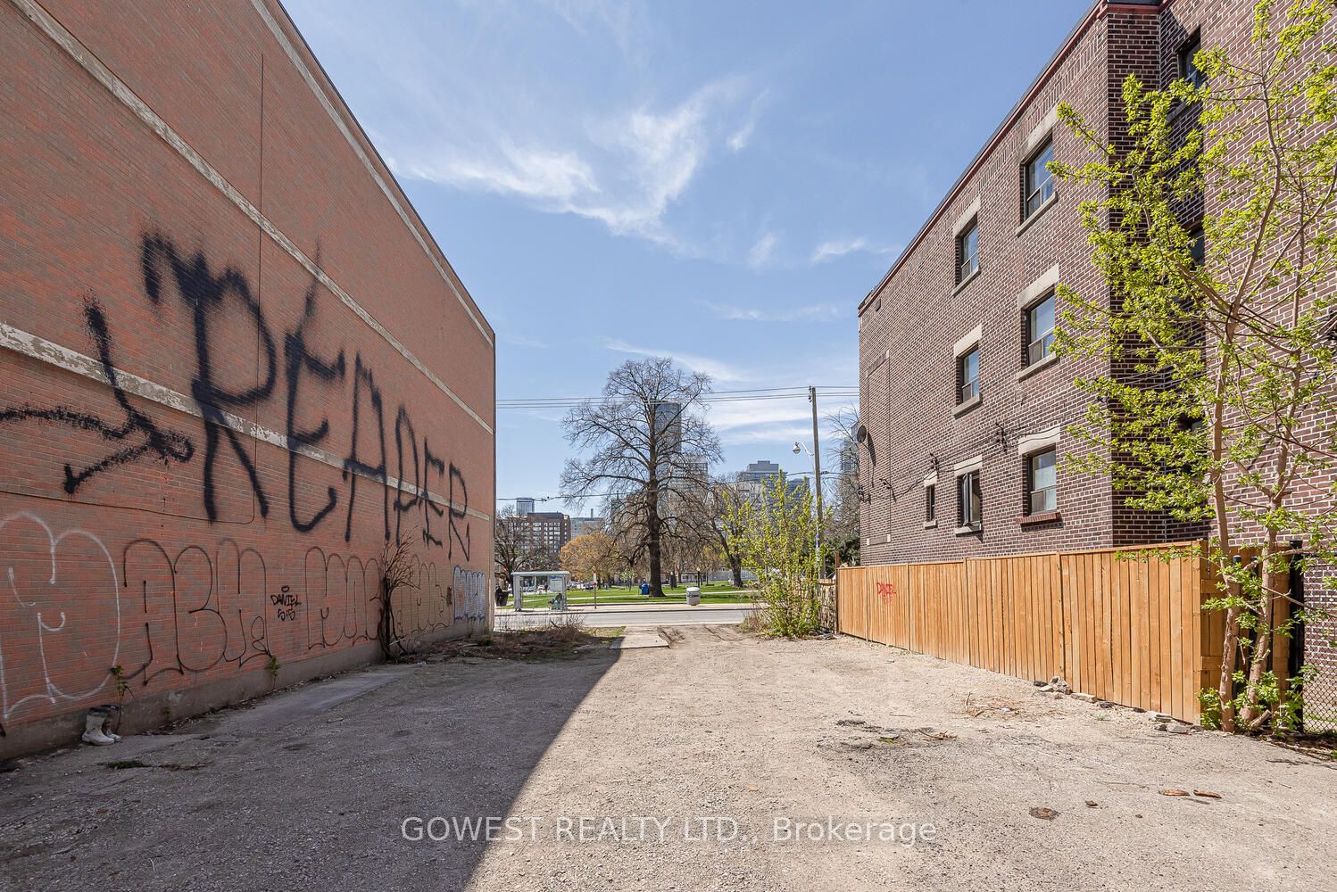 313 Sherbourne Street