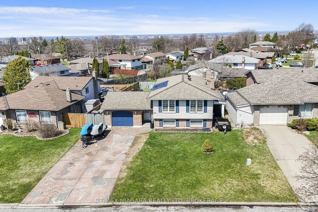 Photo of 40 Via Dell Monte Street, St. Catharines, ON L2T 3Y2 (MLS # X12967202)