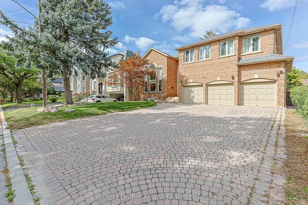 Photo of 252 Dunview Avenue N, Toronto, ON M2N 4J2 (MLS # C13833468)