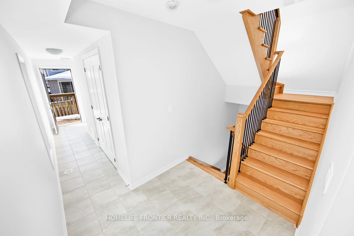 5979 Saigon Street 8