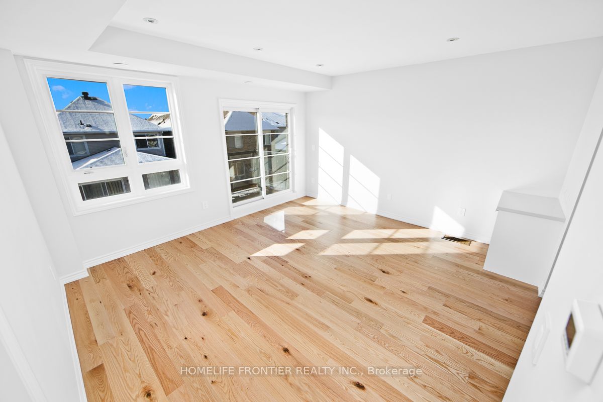 5979 Saigon Street 8