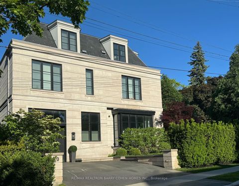 330 Vesta Drive Toronto ON M5P 3A3