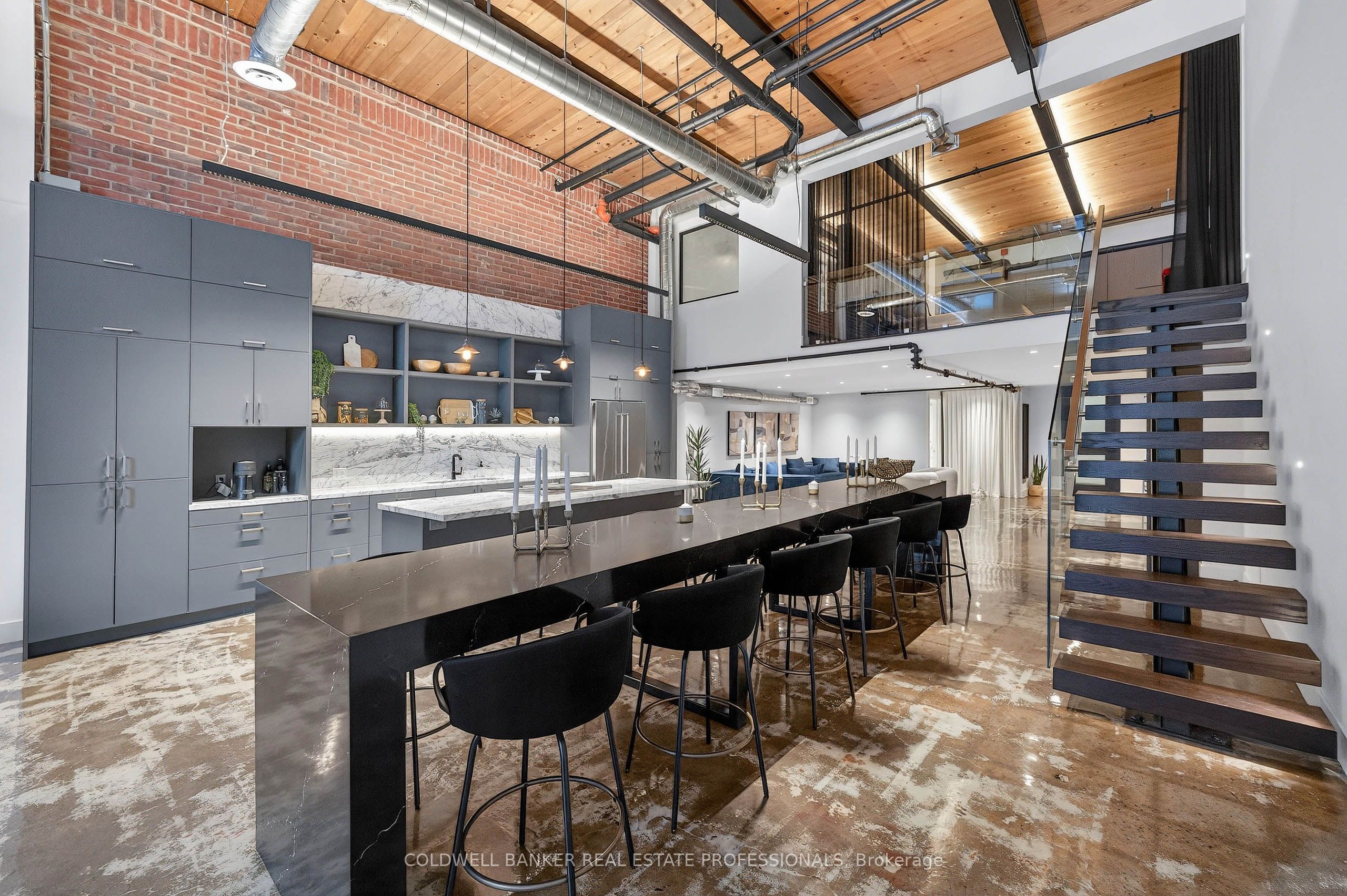 1159 Dundas Street E 147