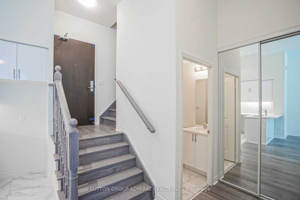 Photo of 39 Annie Craig Drive #Th 104, Toronto, ON M8V 0C5 (MLS # W12340807)