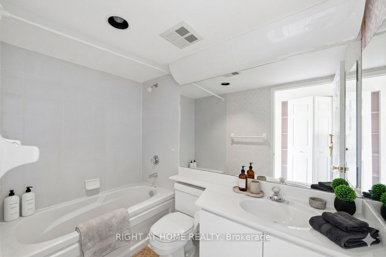 610 BULLOCK Drive 803