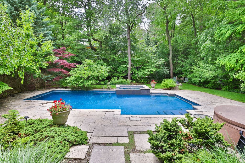 1442 Glenburnie Road