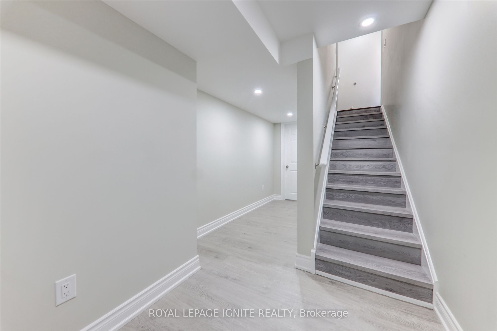 15 Vanni Avenue Basement