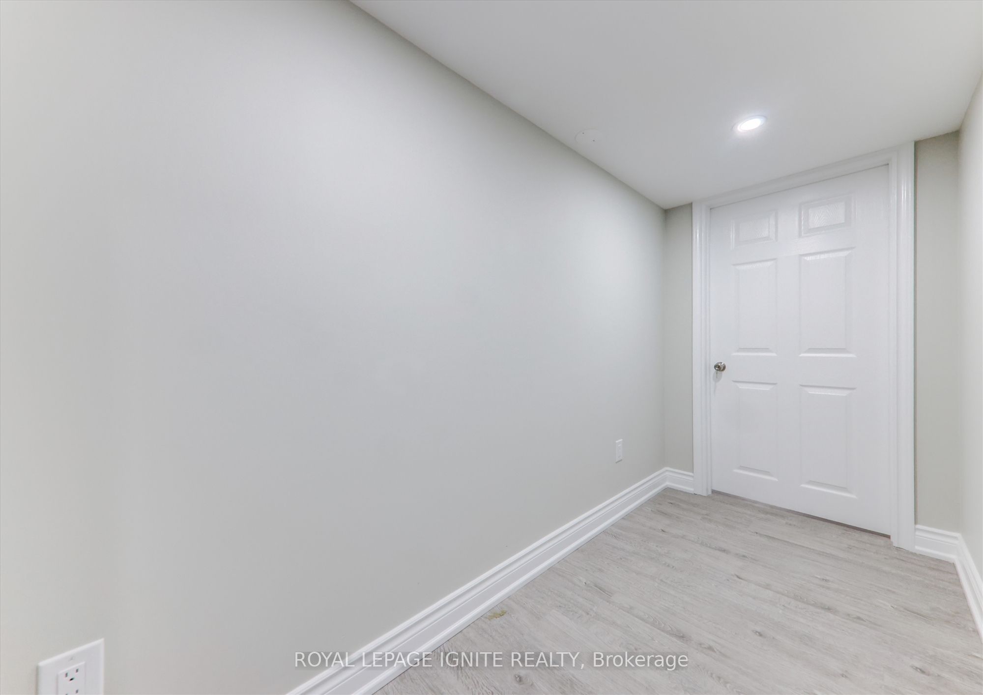 15 Vanni Avenue Basement