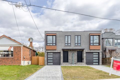 23B Maple Avenue N Mississauga ON L5H 2S1