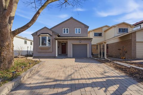 127 Snowshoe Crescent Markham ON L3T 4N1