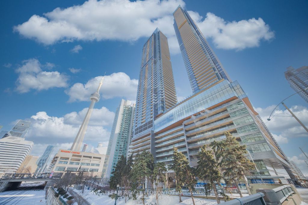 Photo of 3 CONCORD CITYPLACE Way #4609, Toronto, ON M5V 0X4 (MLS # C12774204)