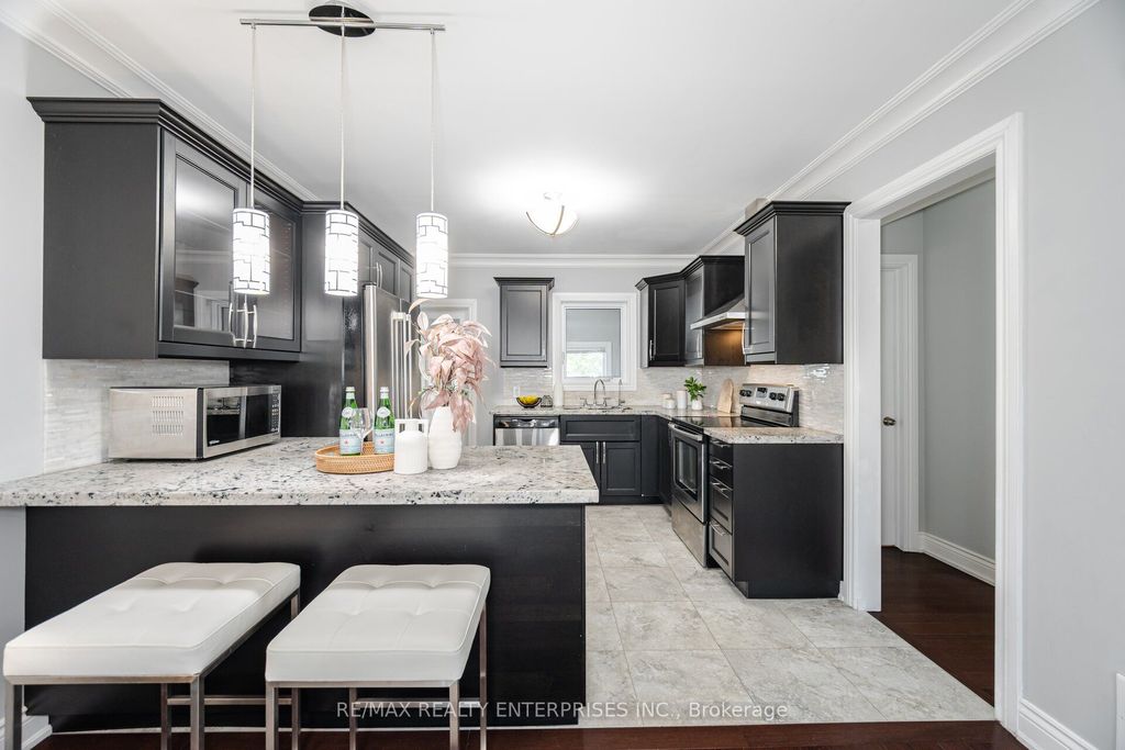 Photo of 96 Manitoba Street, Toronto, ON M8Y 1C9 (MLS # W12661594)