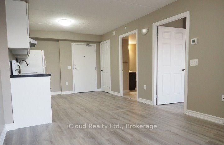 716 Main Street E 312