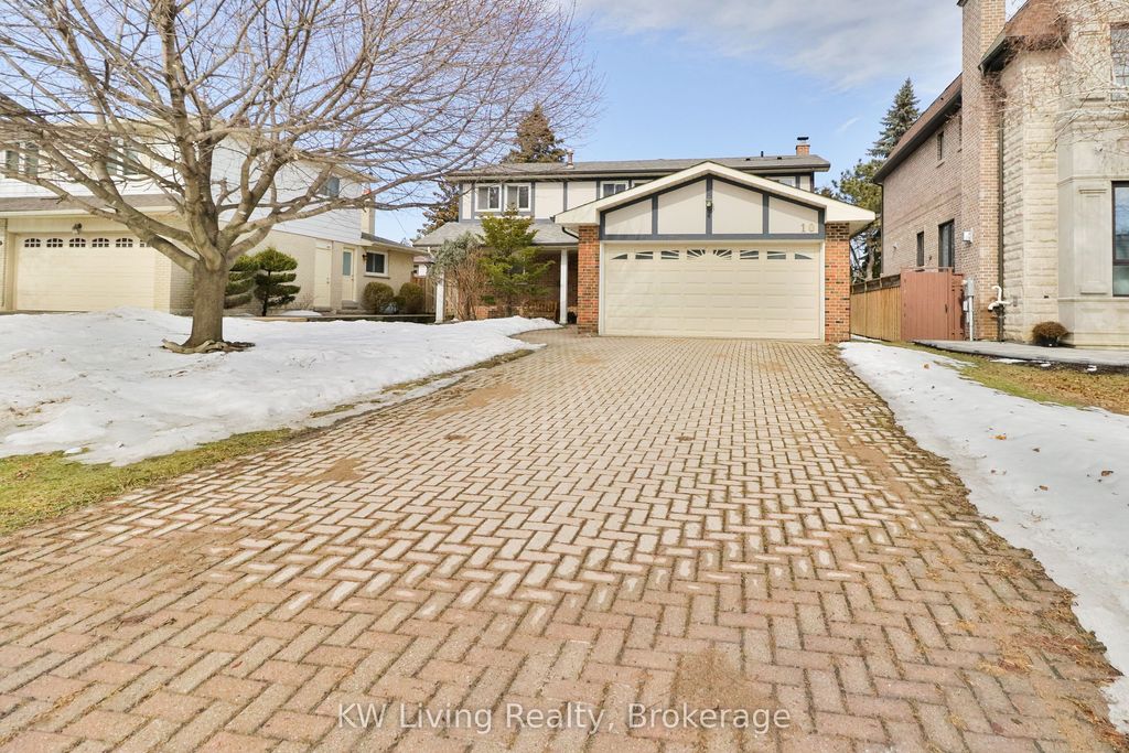 Photo of 10 Liebeck Crescent, Markham, ON L3R 1Y5 (MLS # N12865550)