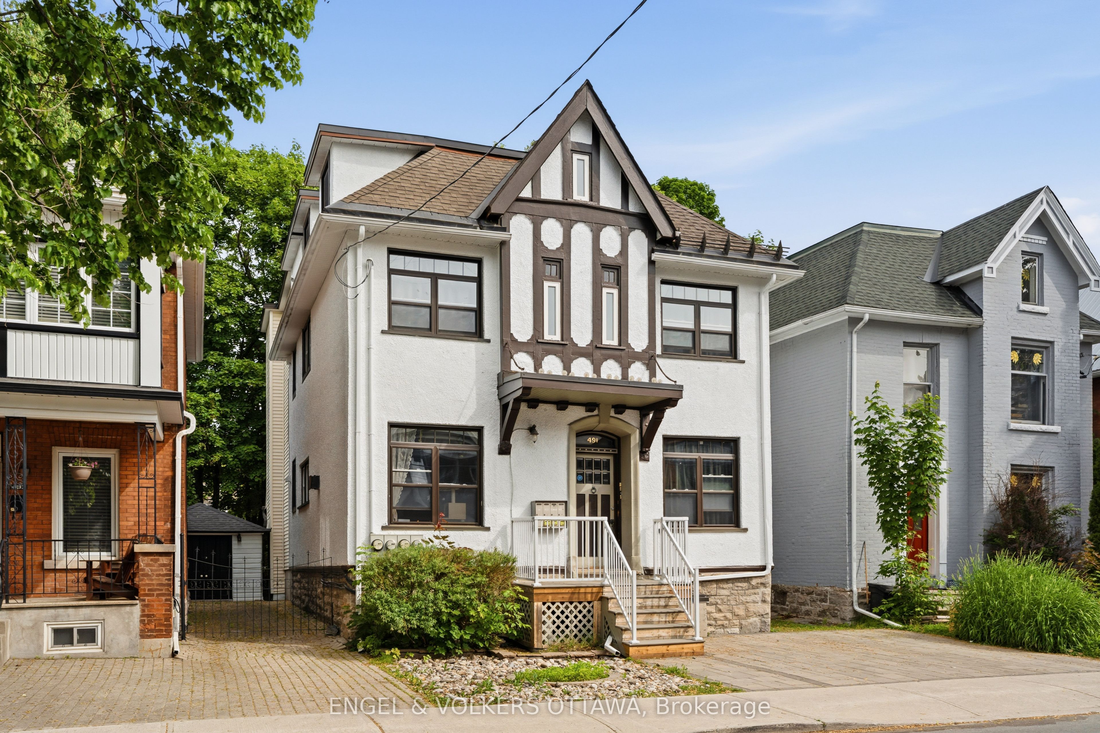 Photo 1 of 44 — 491 Mcleod Street, Ottawa Centre, ON K1R 5P7