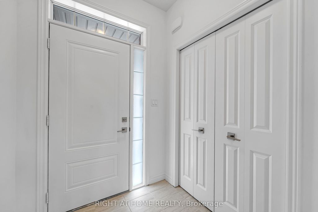 Photo of 269 Watson Parkway N #12, Guelph, ON N1E 0R3 (MLS # X12974588)