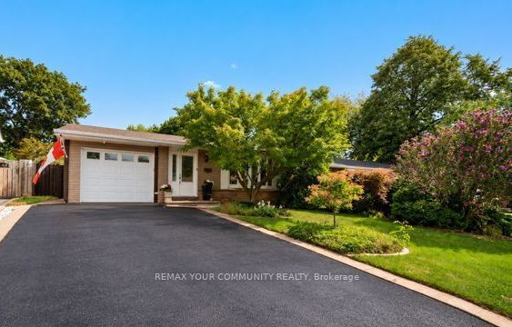 3202 Centennial Drive E