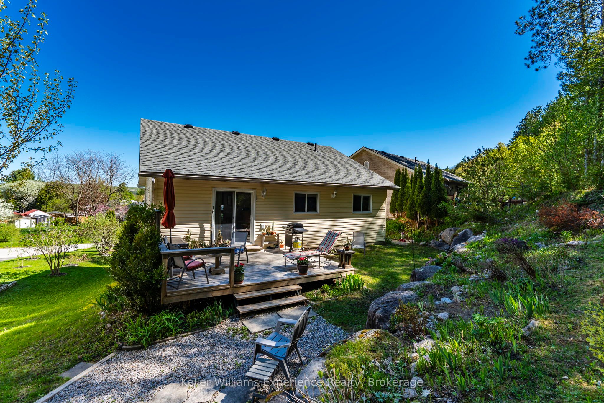 53 Therrien Court