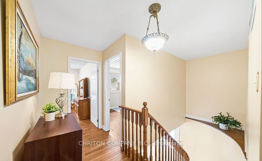 1078 Lovingston Crescent