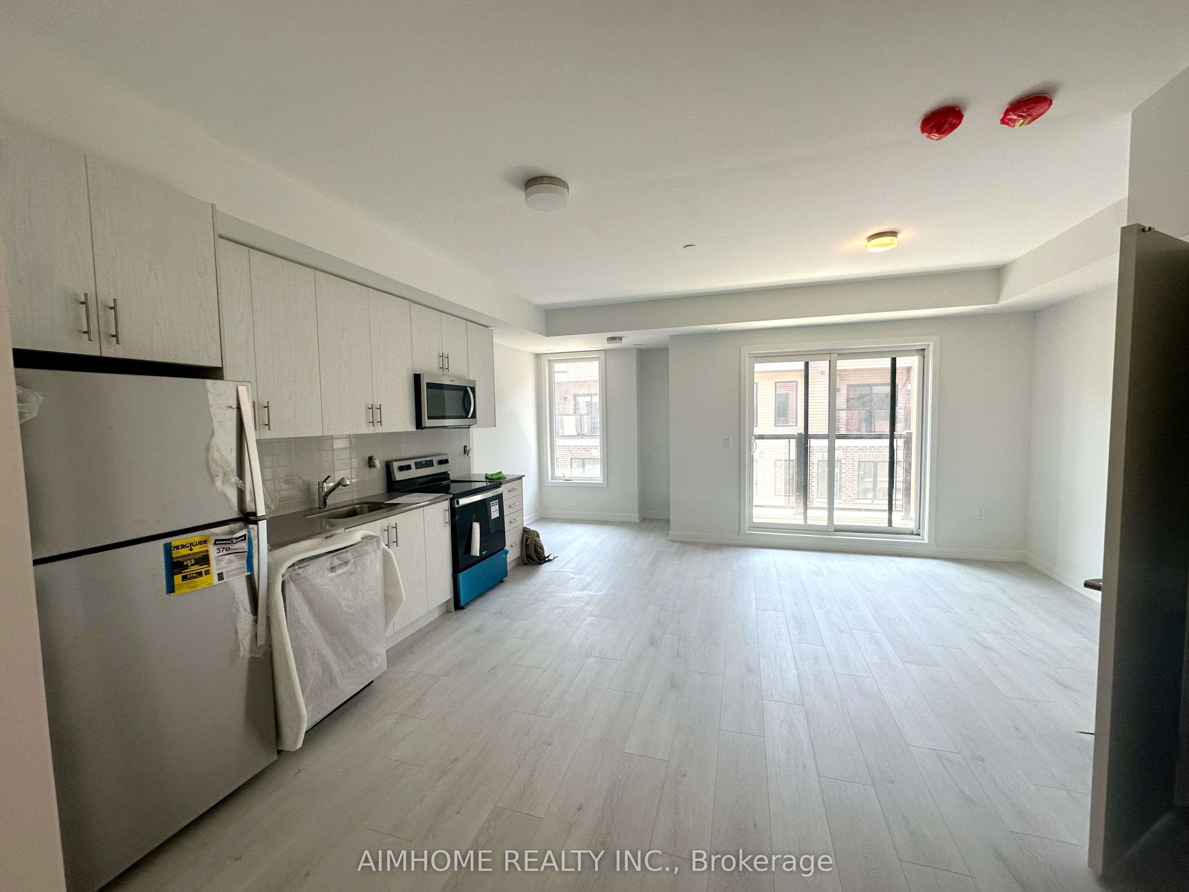 3546 Colonial (Furnished) Drive