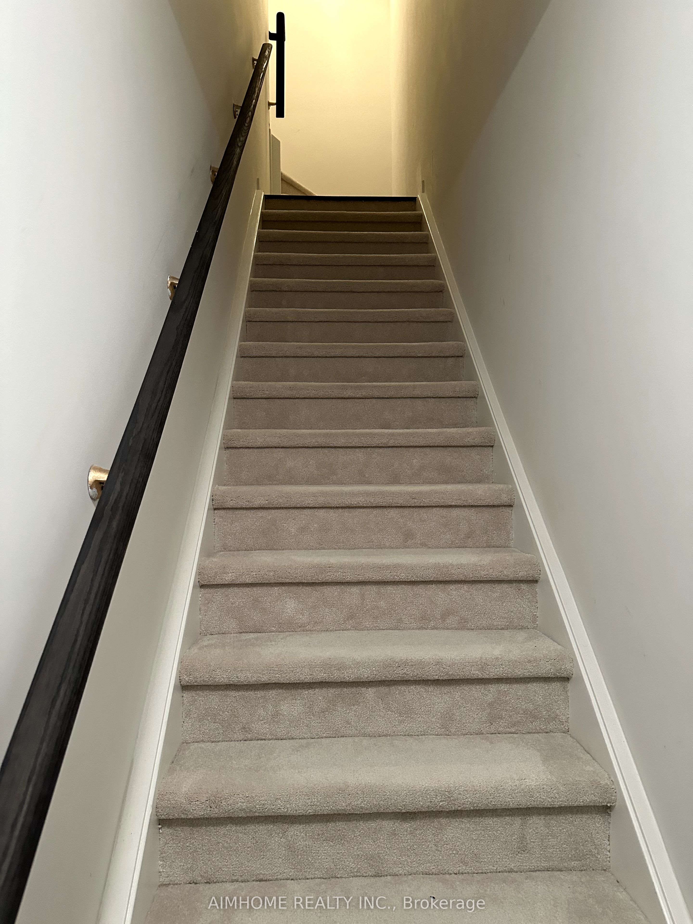 3546 Colonial (Furnished) Drive