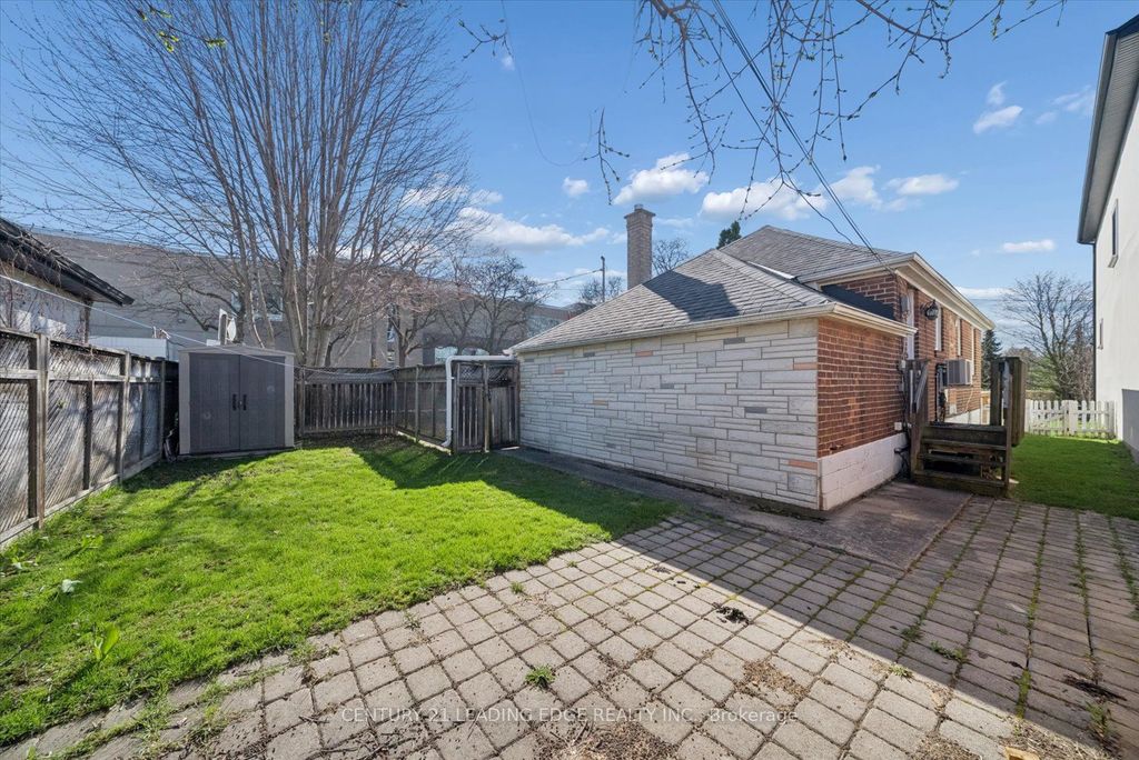 Photo of 490 Arlington Avenue, Toronto, ON M6C 3A2 (MLS # C13027412)