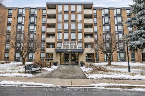 1535 Diefenbaker Court 302 Pickering ON L1V 3W2