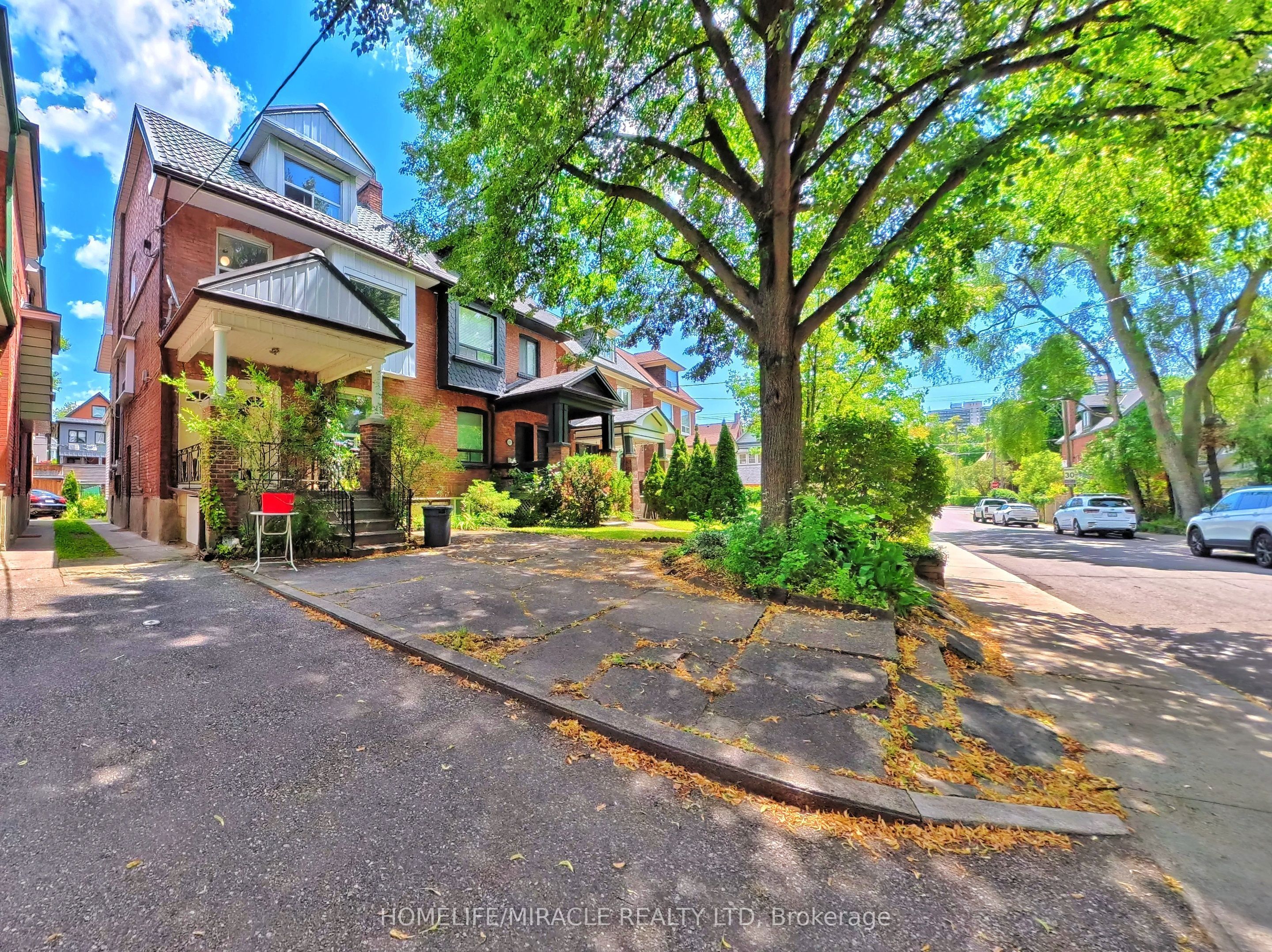 121 Medland Street
