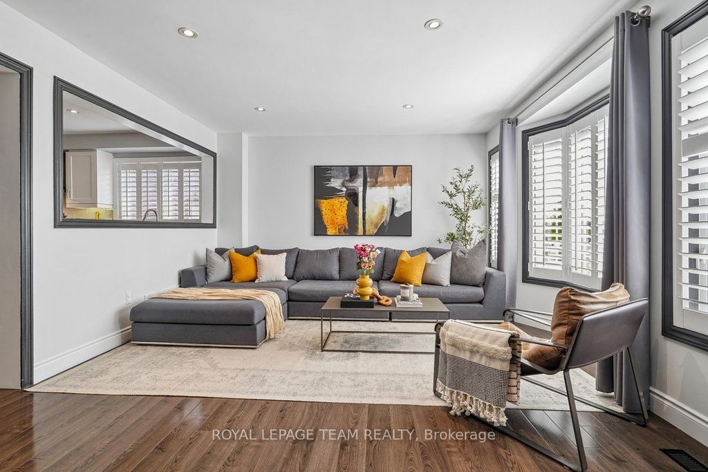 Photo of 41 Platinum Drive, Toronto, ON M6M 5K2 (MLS # W13154264)