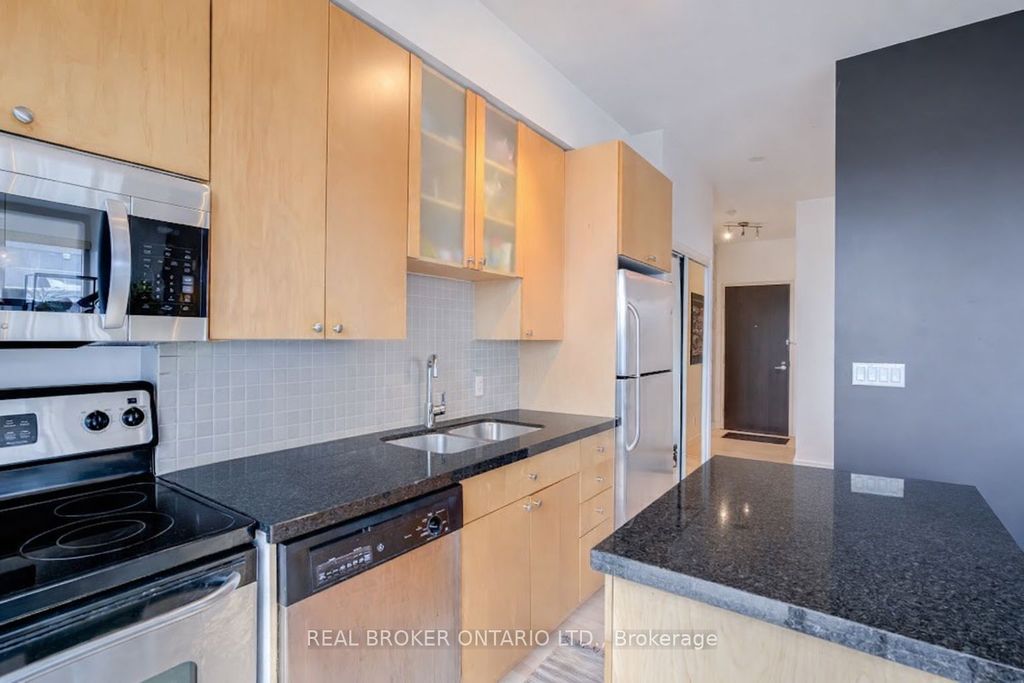 Photo of 1005 King Street W #909, Toronto, ON M6K 3M8 (MLS # C12794722)