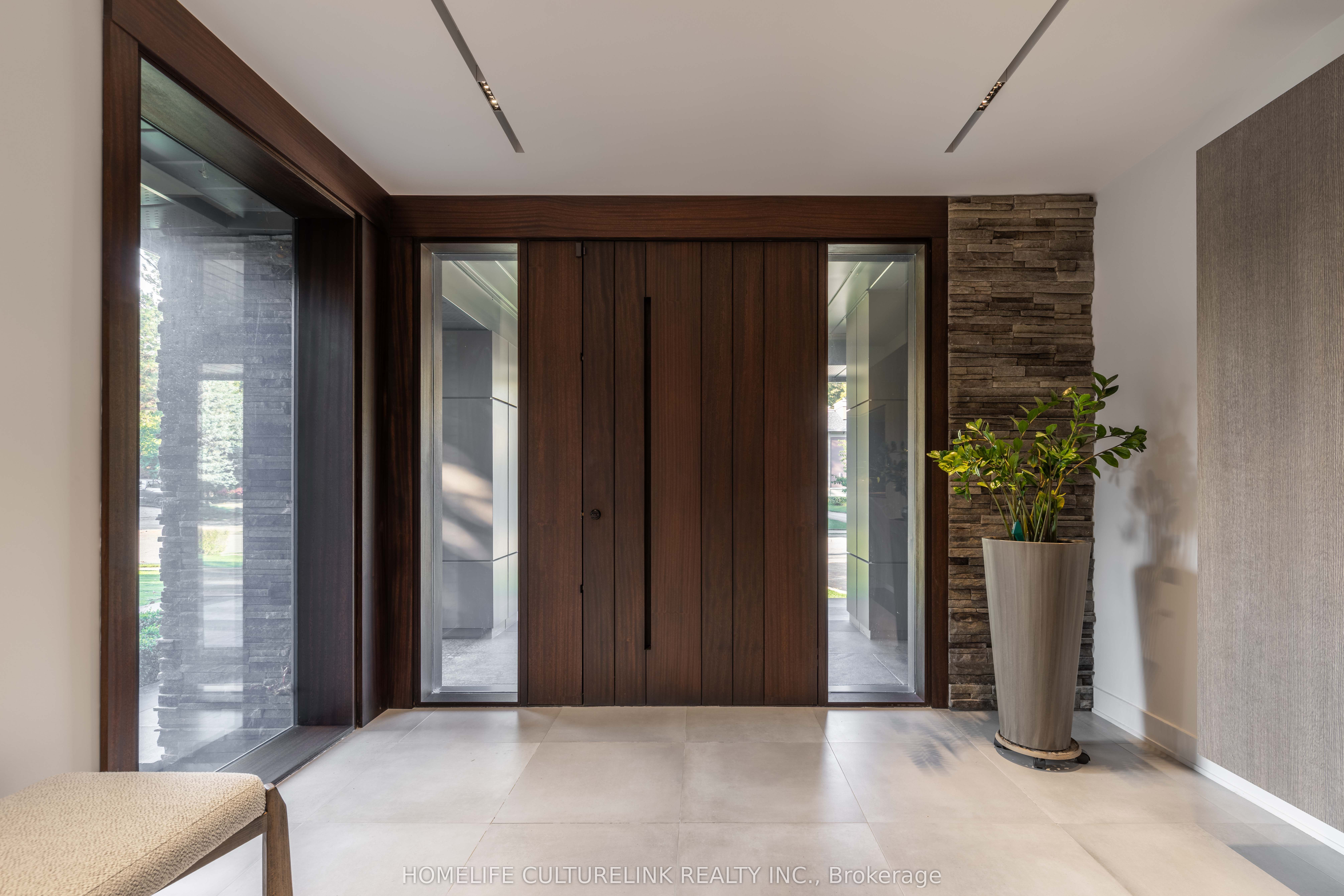 15 Salonica Road