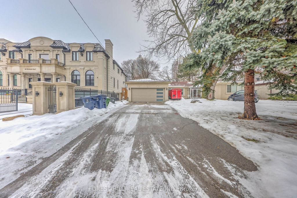 Photo of 62 Northdale Road, Toronto, ON M2L 2M1 (MLS # C12687264)