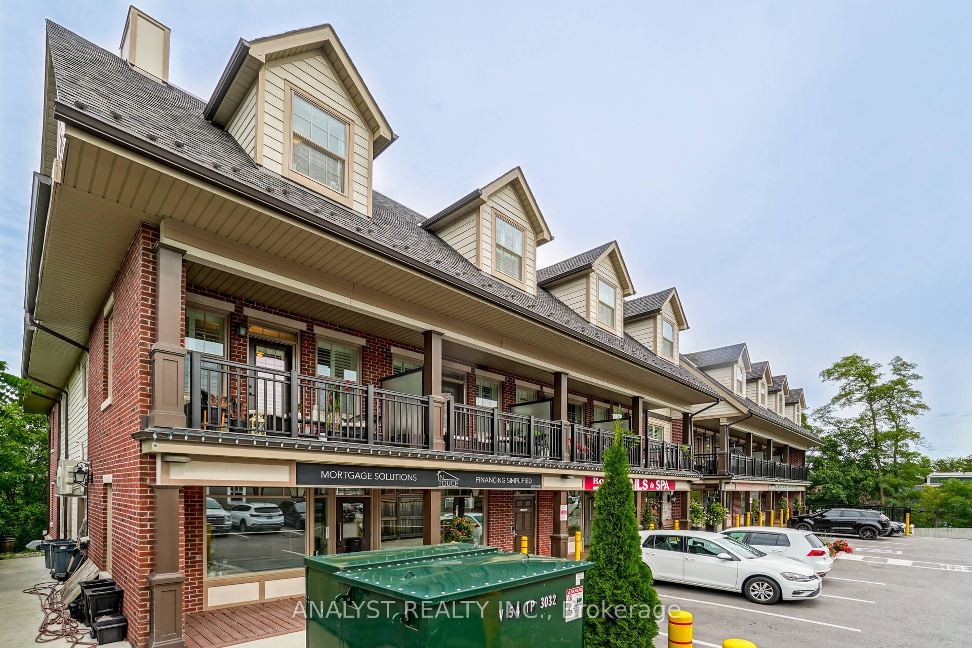 10425 Islington Avenue 205