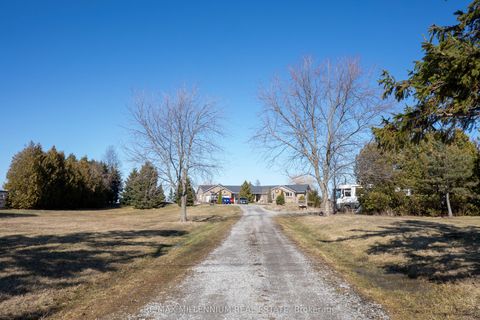 1113 Ridge Road Hamilton ON L8J 2X5