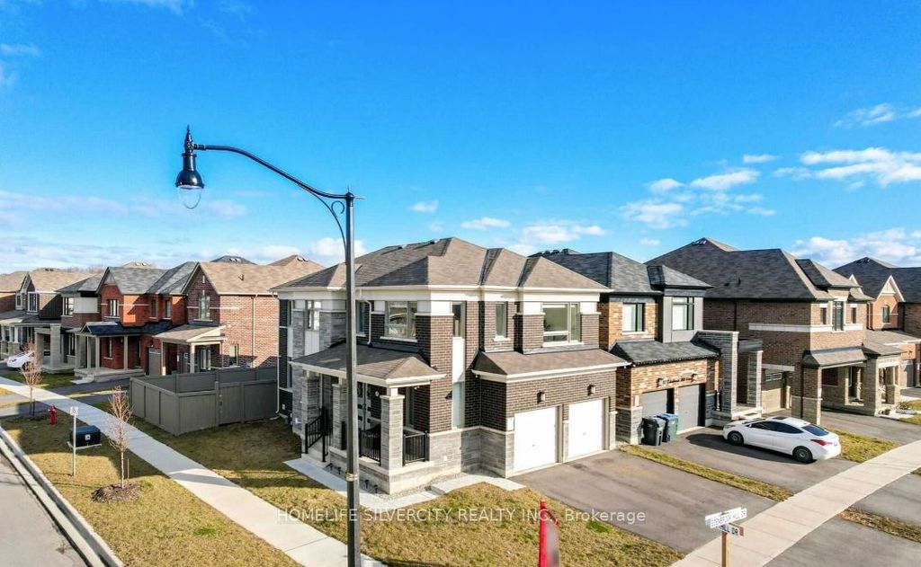 Photo of 1 Boothill Drive, Brampton, ON L7A 5E5 (MLS # W12991980)