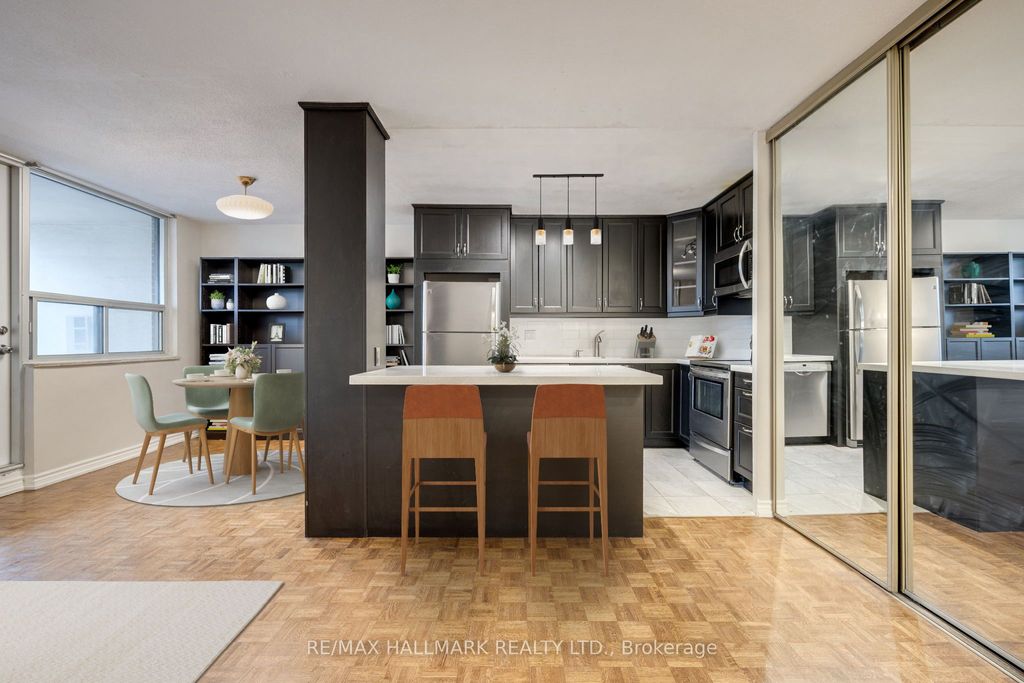 Photo of 40 Homewood Avenue #1715, Toronto, ON M4Y 2K2 (MLS # C12980284)