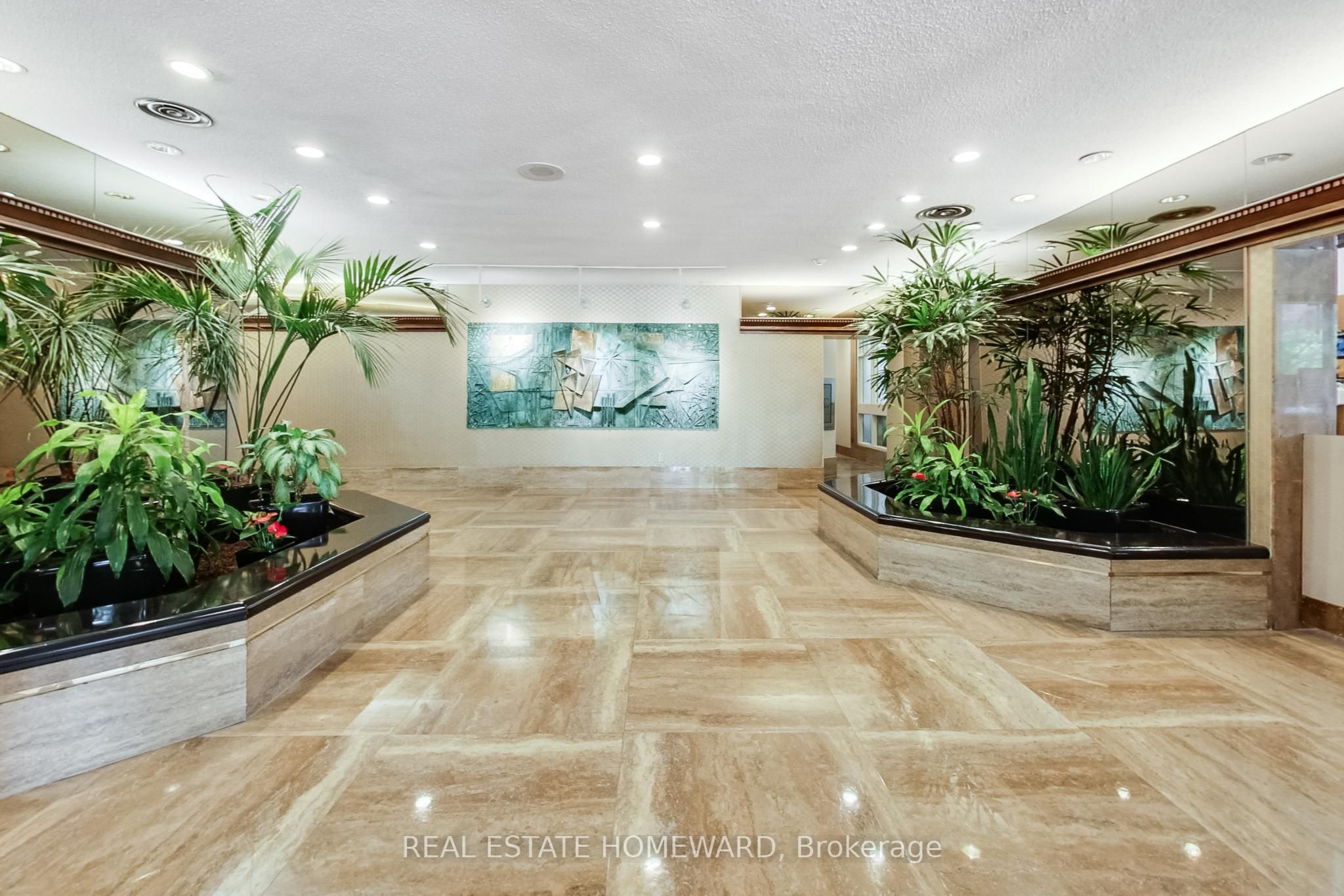 130 Carlton Street #1405