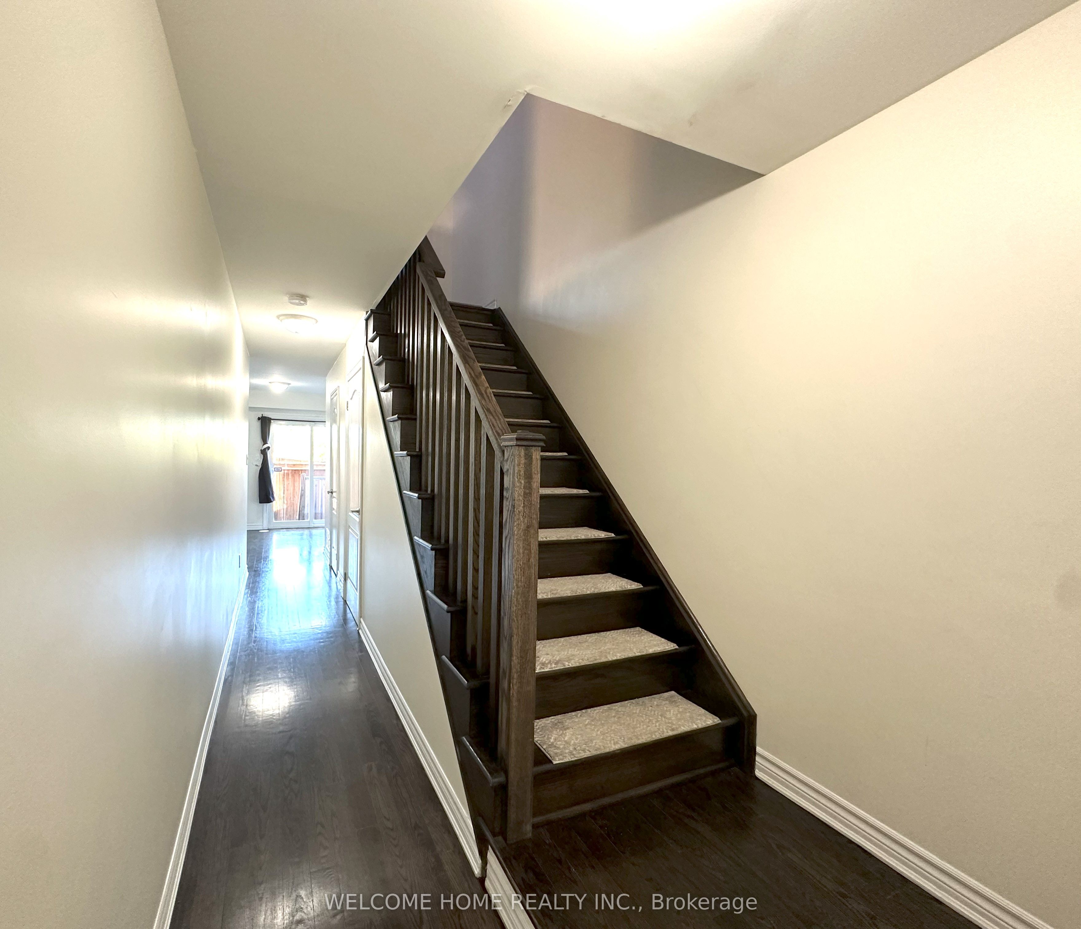 7 City Park Circle