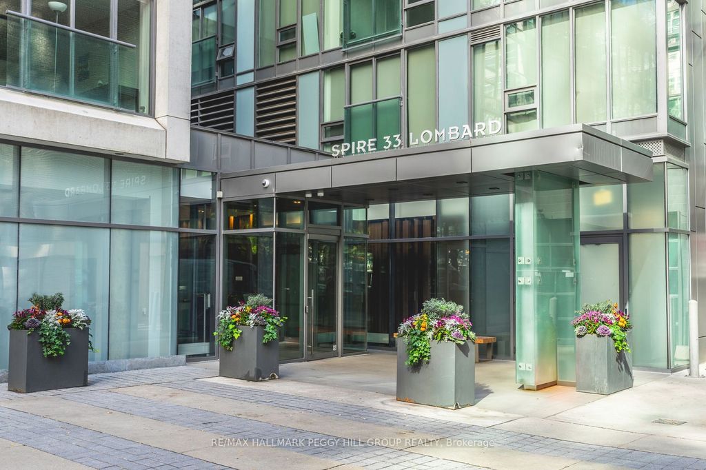 Photo of 33 Lombard Street #3302, Toronto, ON M5C 3H8 (MLS # C12471271)